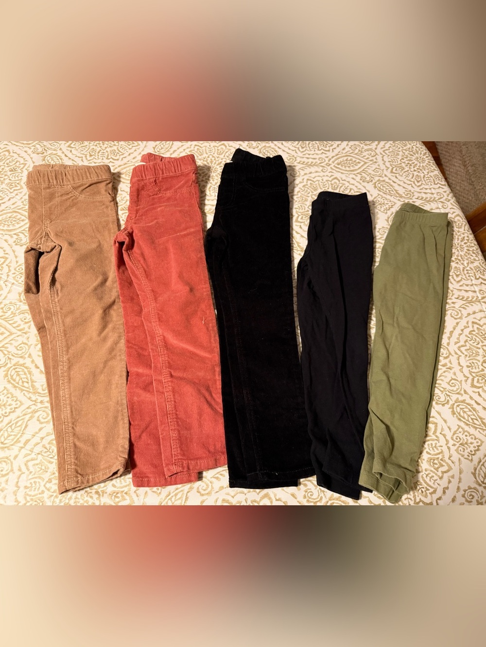 Girls 4t pant lot old navy and HM